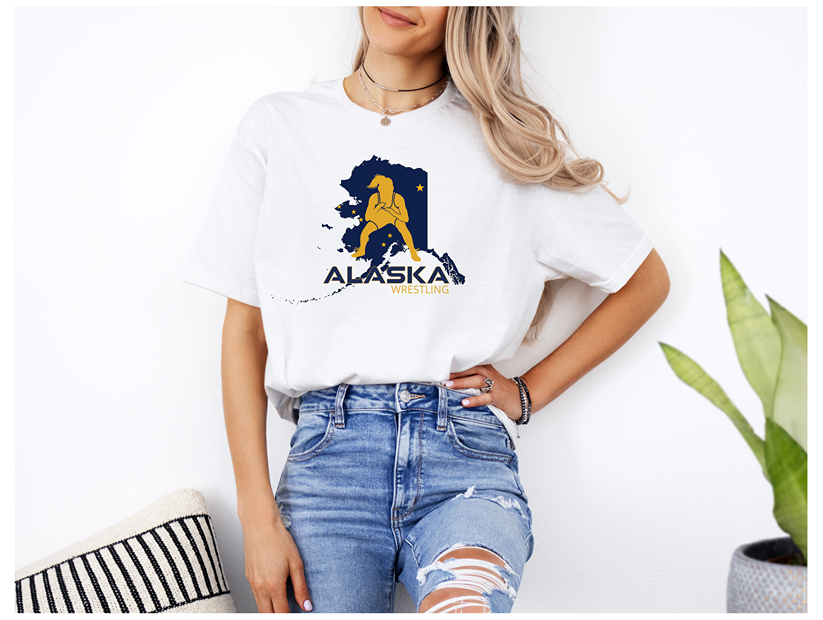 Girls Alaskan Wrestler Daughter Ladies Wrestling Alaska Flag design Unisex Softstyle T-Shirt